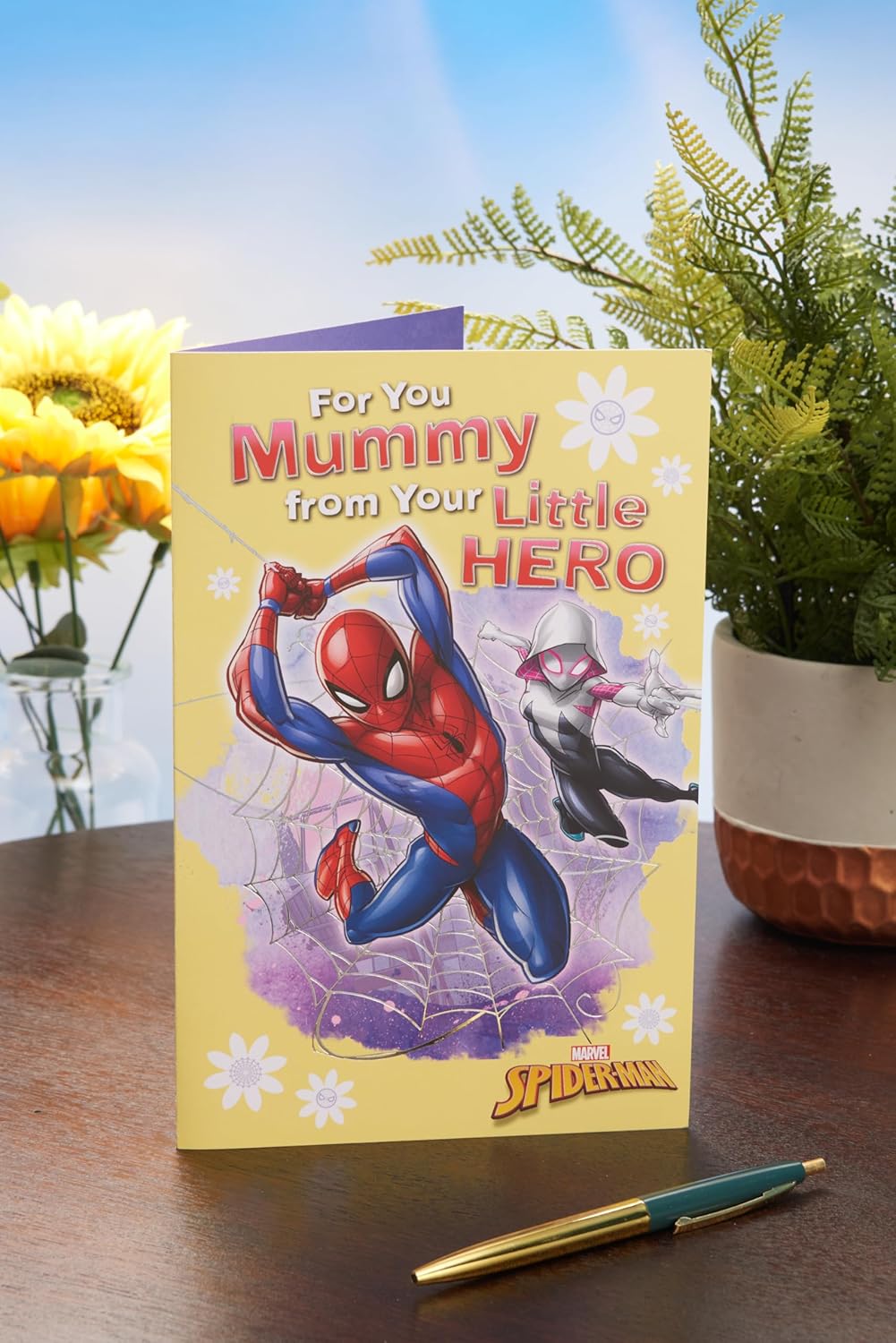 UK Greetings Marvel Spiderman Mother's Day Card - Hero Design