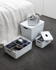 Inabox Designer Storage Boxes With Lids and Trays Large Value Pack (2 x 8L & 1 x 19L & 1 x 39L & 1 x Small & 1 x Large Tray) Windmill White - H-I60648