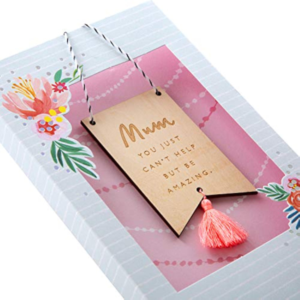 Hallmark For Mum wooden keepsake Mother’s Day card, showcasing heartfelt design and natural wood texture.