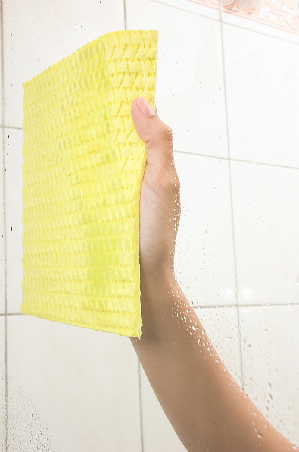 M N Wholesale Scotch cleaning cloth sponge, soft and durable for kitchen and household cleaning tasks.