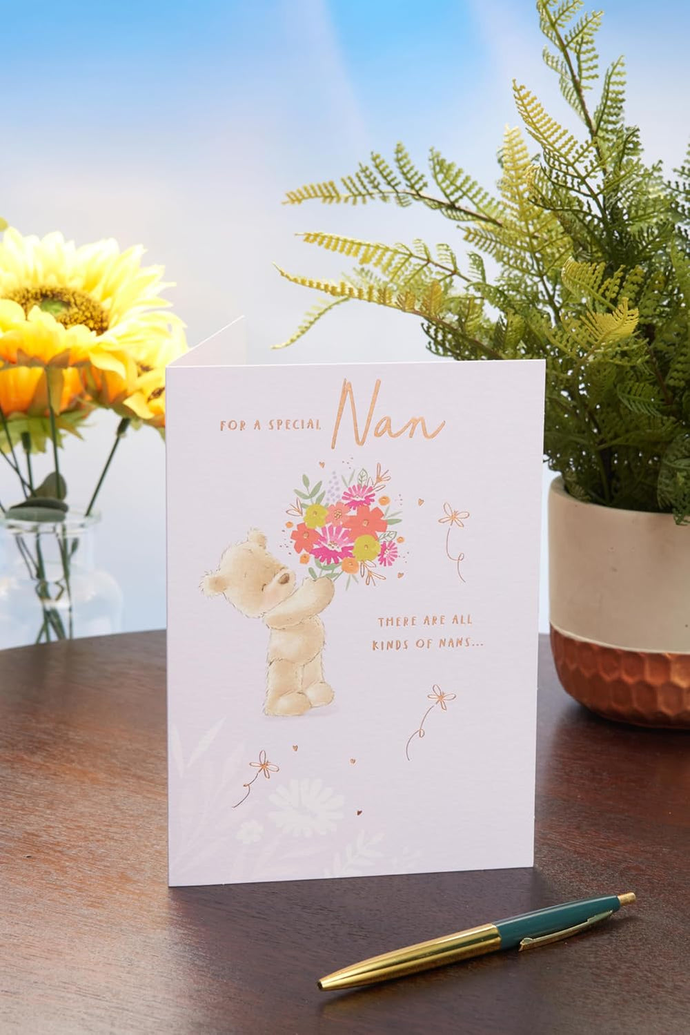 UK Greetings Mother's Day Card for Nan - Cute Teddy Design