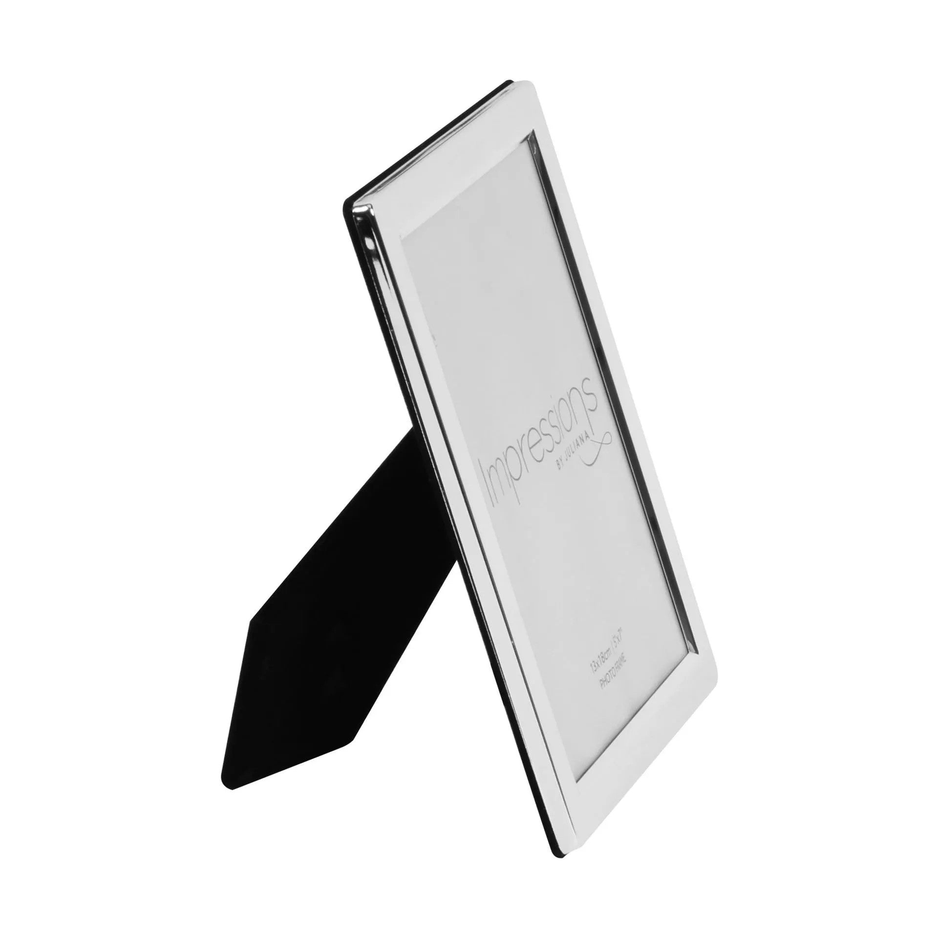 Silver plated Widdop & Co 5x7 photo frame with flat edge design, perfect for displaying cherished photographs.