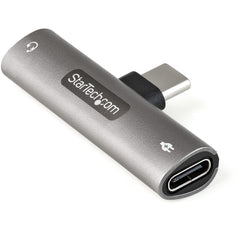StarTech.com USB C Audio and Charge Adapter with 3.5mm TRRS Jack and 60W USB C Power Delivery